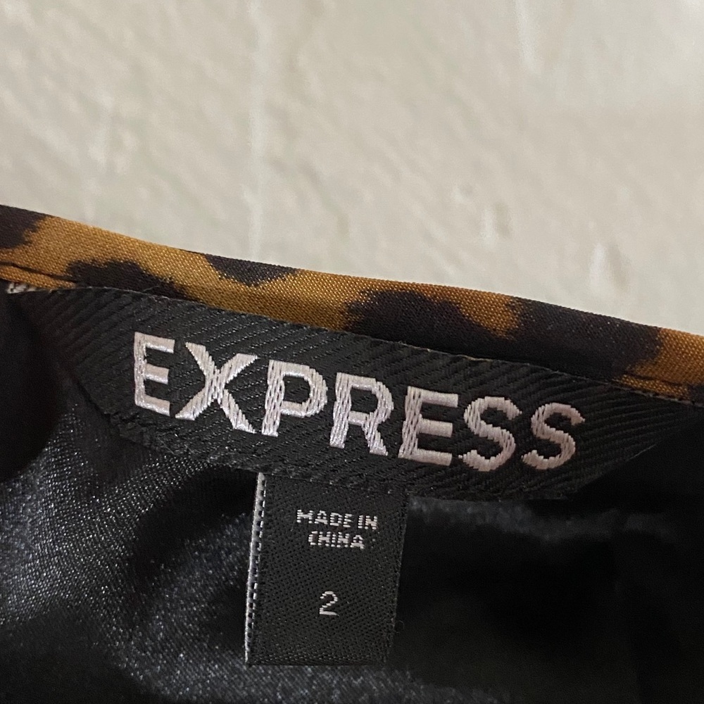 EXPRESS Women's Black Cheetah Print Dress - Picture 4 of 5